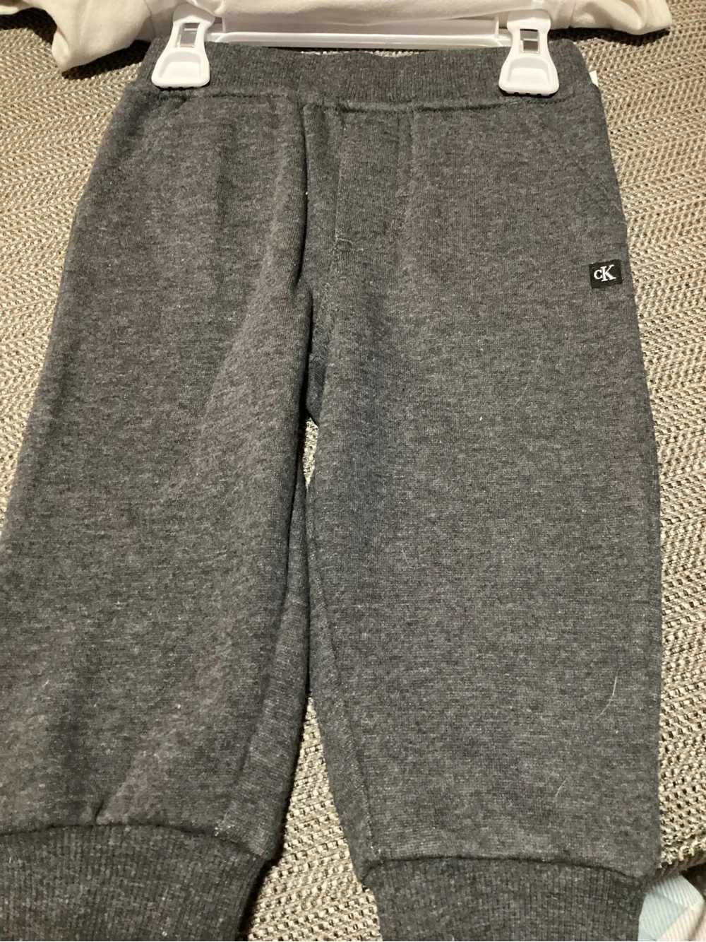 Calvin Klein Baby Boys 3-pc Set Vest Long Sleeve T-shirt Jogger Sweatpants 12M
